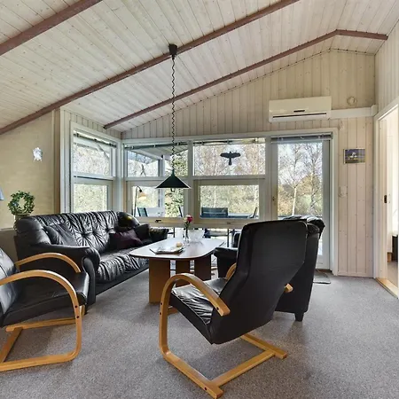 Dom wakacyjny Roel - 500m From The Sea By Interhome Tranekær