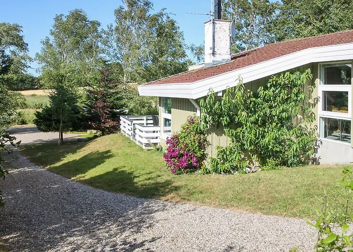 Roel - 500m From The Sea By Interhome *