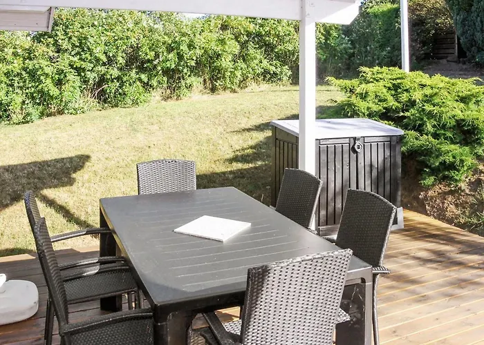 Roel - 500m From The Sea By Interhome *